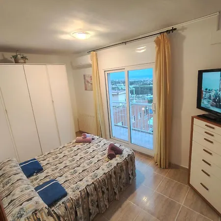 House. Casa Con Piscina Privada *